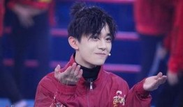 陈大锤爆料易烊千玺视频,揭秘明星幕后生活